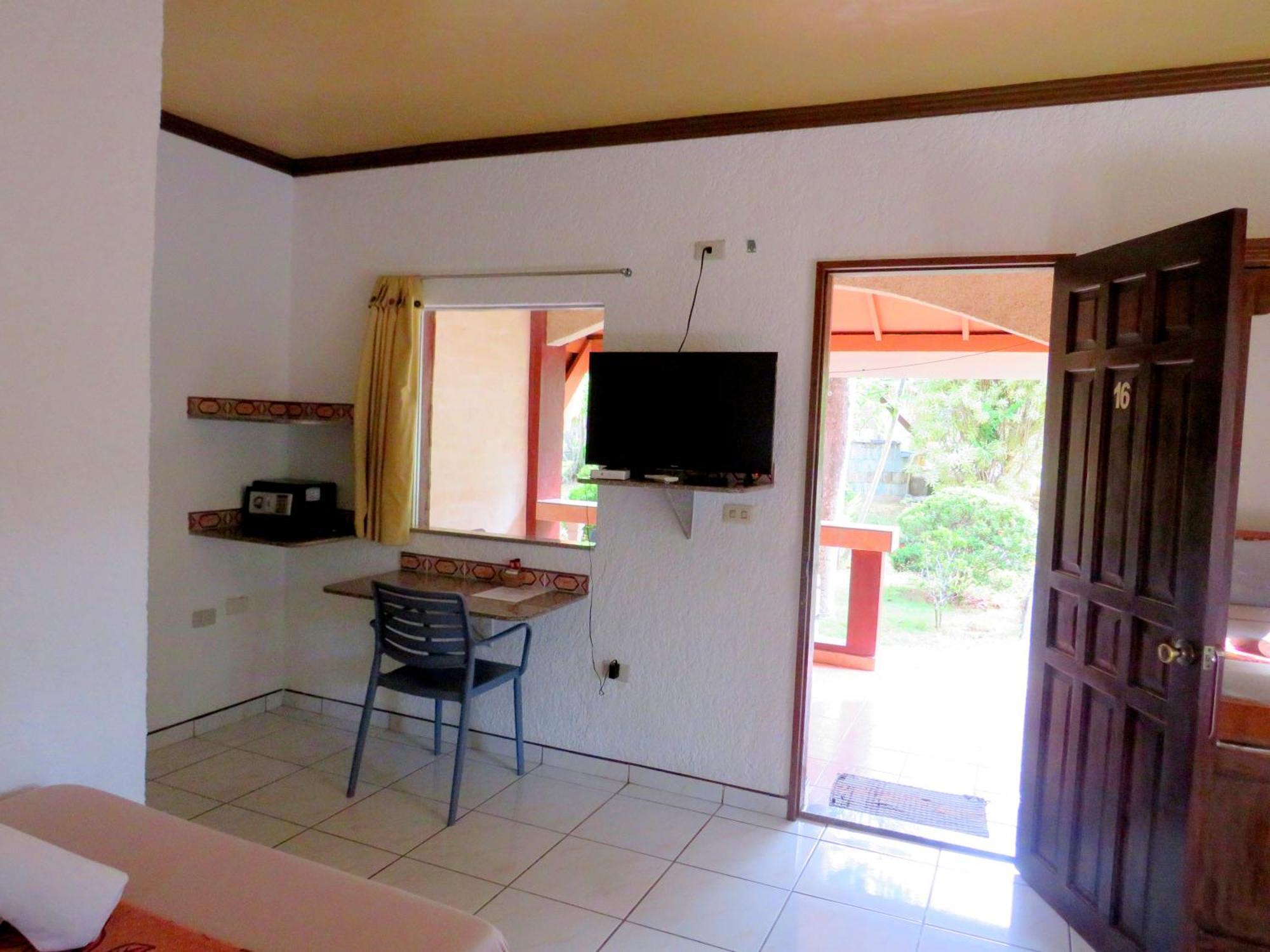 Alonaland Resort Panglao City Exterior foto